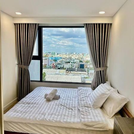 2 Bedroom Luxury Condo In City Central 호치민 외부 사진