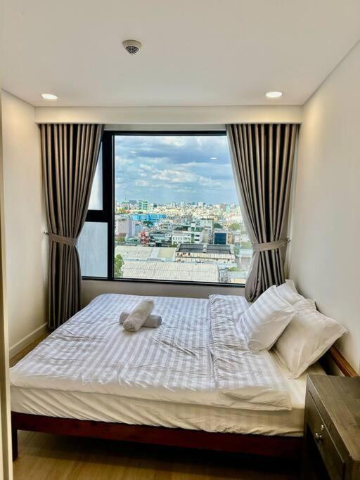 2 Bedroom Luxury Condo In City Central 호치민 외부 사진